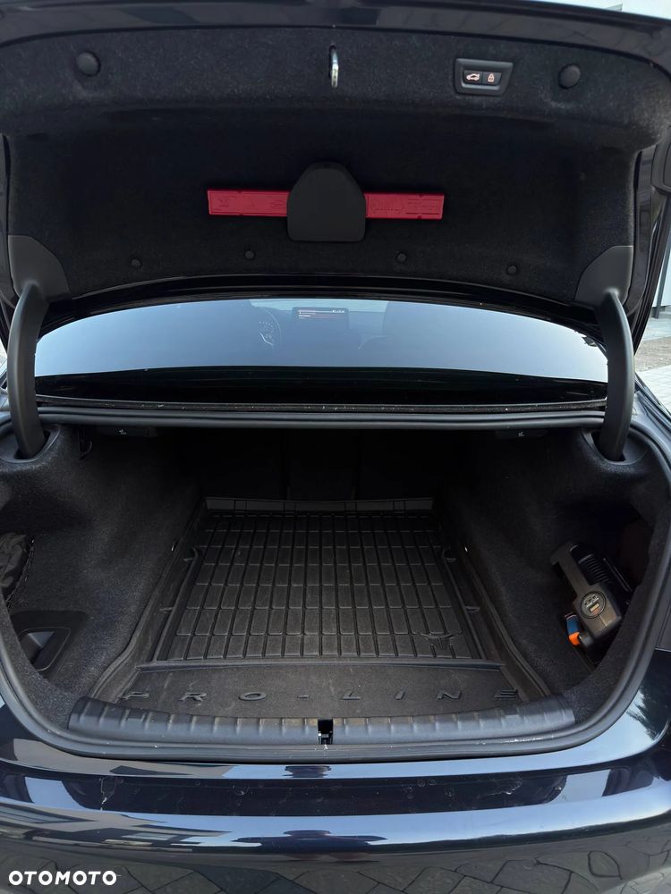 BMW Seria 5 - 38