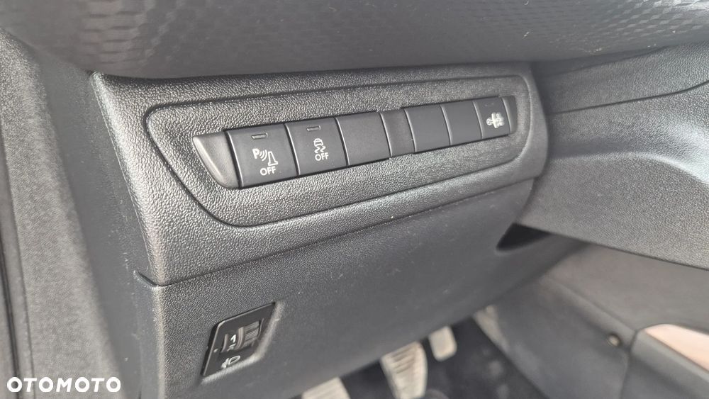 Peugeot 2008 PureTech 82 Access - 17