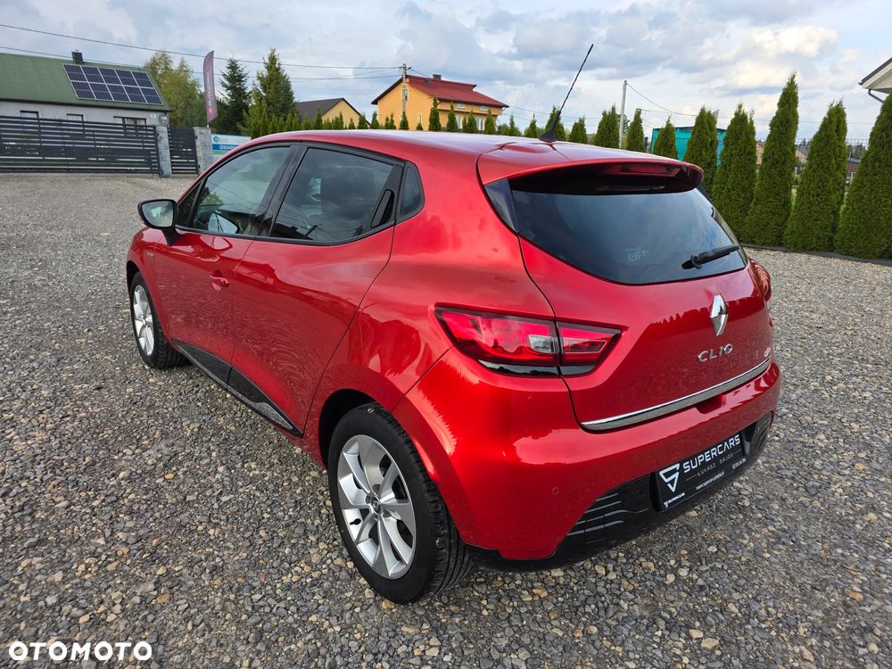 Renault Clio 1.2 16V 75 Limited - 5