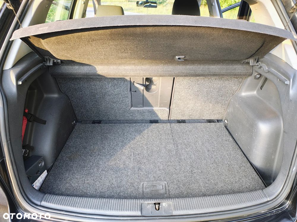 Volkswagen Golf Plus 1.9 TDI Comfortline - 23