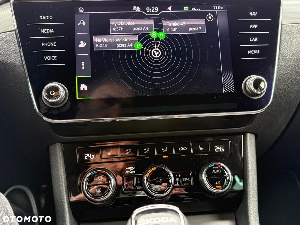 Skoda Superb 2.0 TDI SCR Style DSG - 25