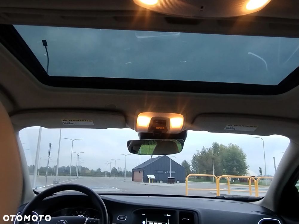 Volvo S60 - 24