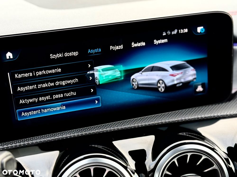 Mercedes-Benz CLA 180 d 7G-DCT AMG Line - 38