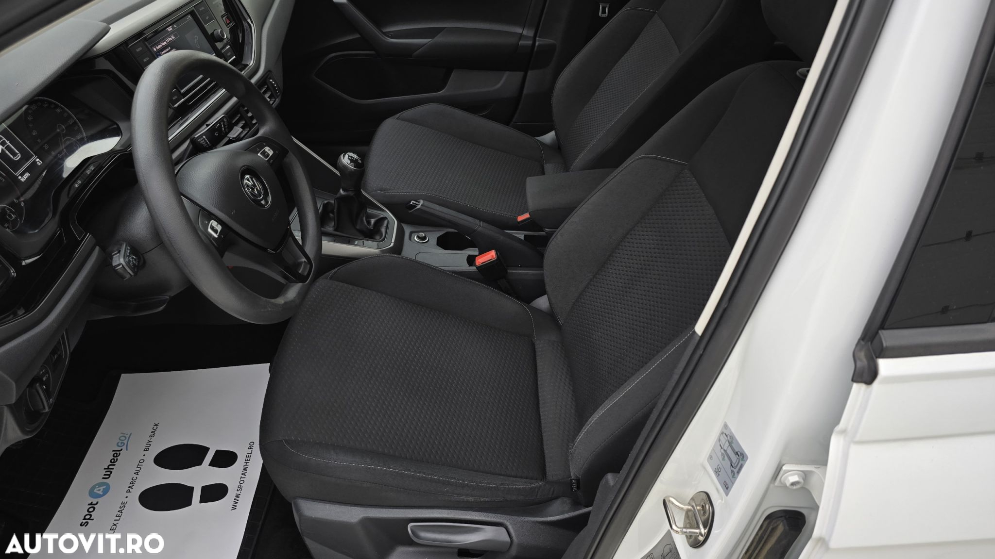 Volkswagen Polo 1.6 TDI Comfortline - 12