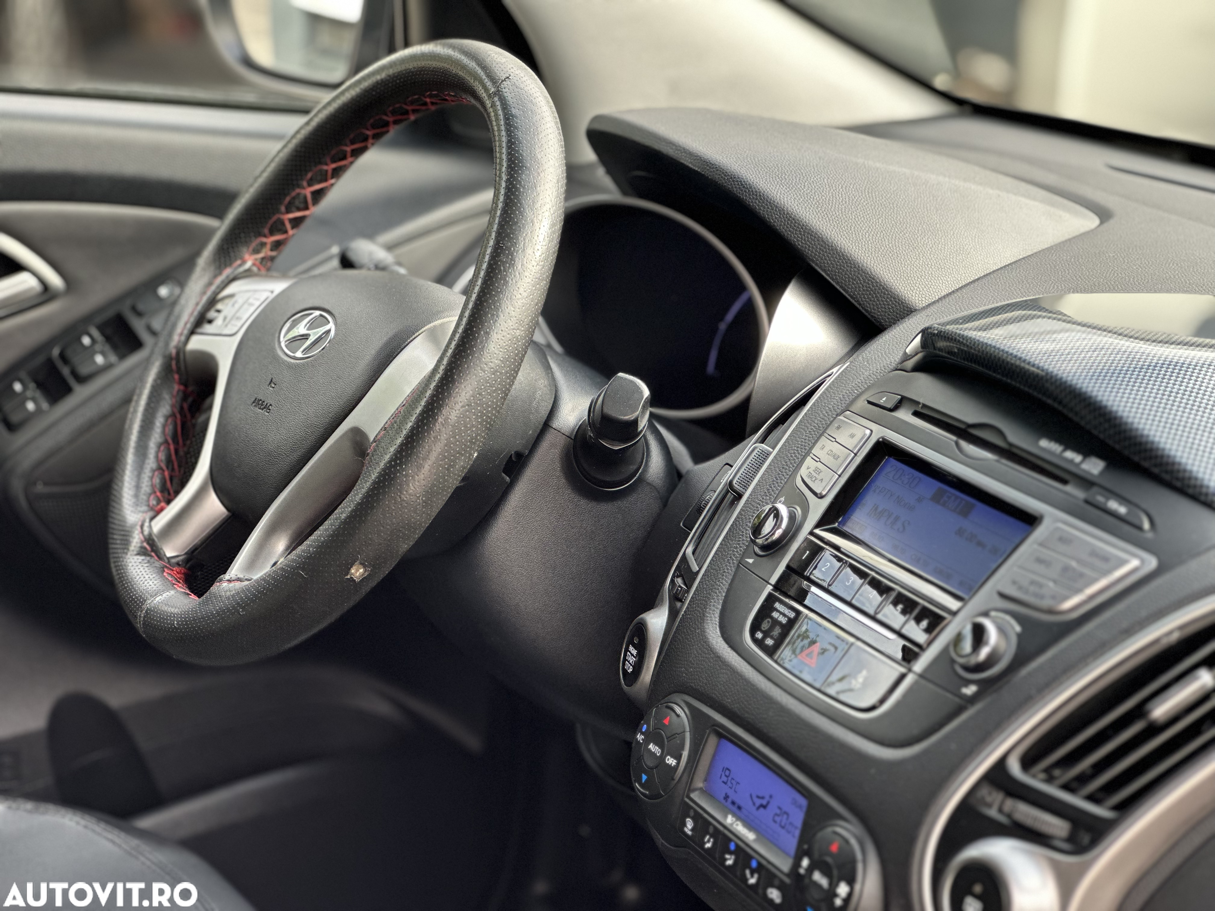 Hyundai ix35 2.0 CRDI High 4WD GLS Aut. Premium - 16