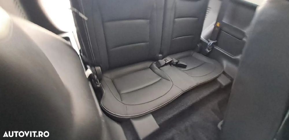 Nissan Qashqai 2.0 DCI 4 x 4 DPF Aut tekna - 3