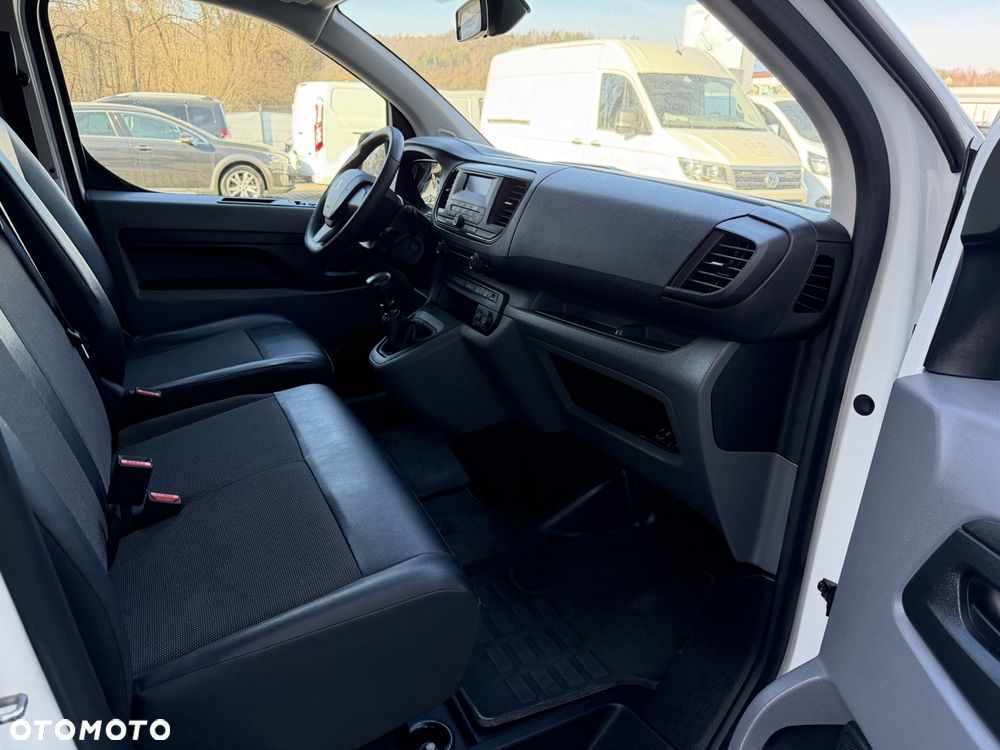 Peugeot Expert Plus - 14