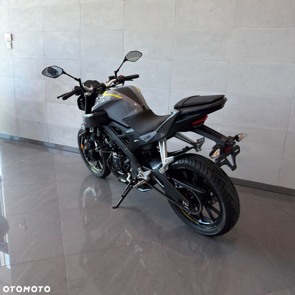Yamaha MT - 9