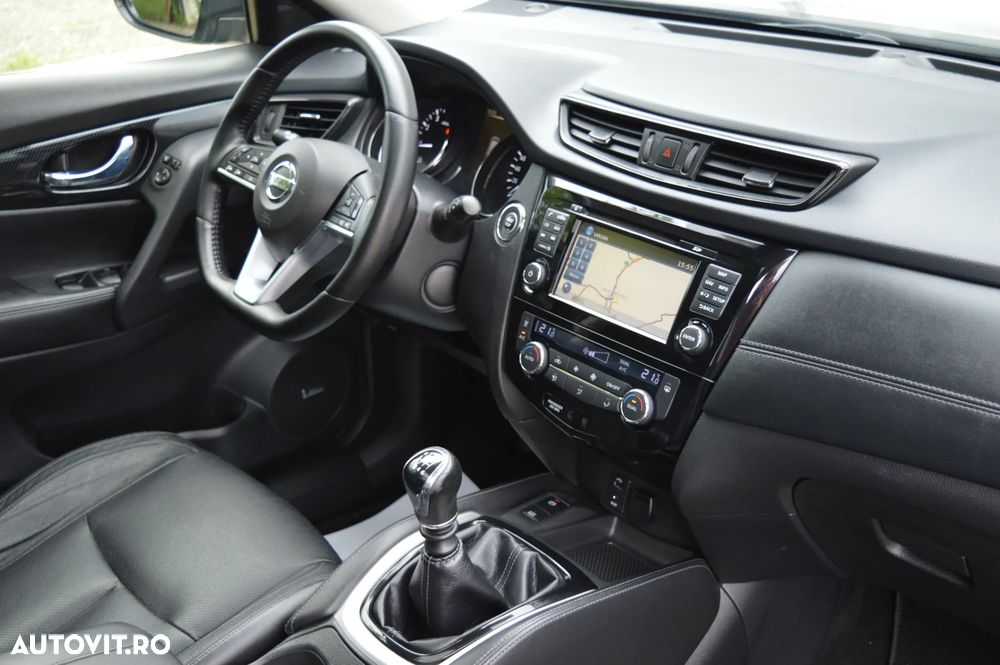 Nissan X-Trail 1.6 DIG-T Tekna - 36