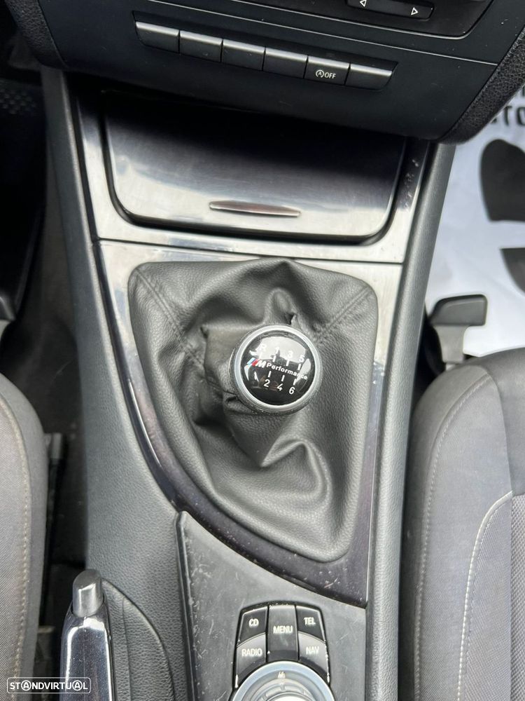 BMW 118 d Line Sport - 31