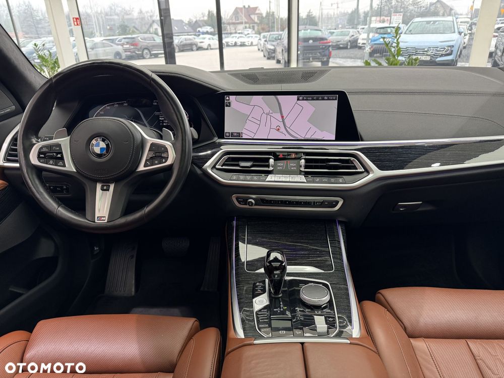 BMW X7 - 18
