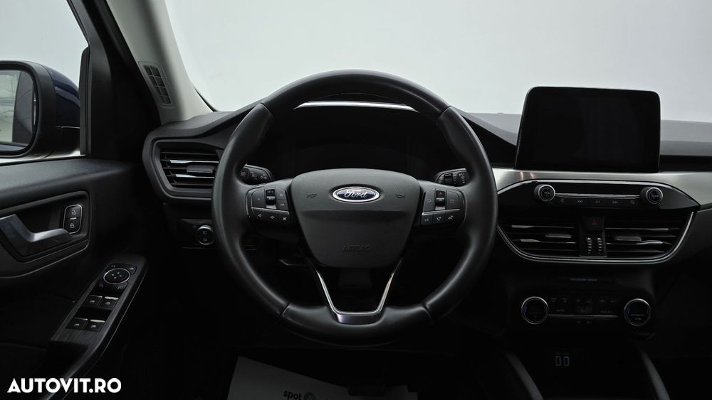 Ford Kuga 1.5 EcoBlue A8 FWD Titanium - 15