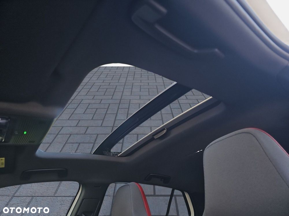 Volkswagen Golf - 19