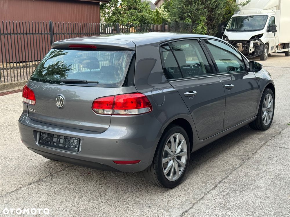Volkswagen Golf 1.6 Edition - 6