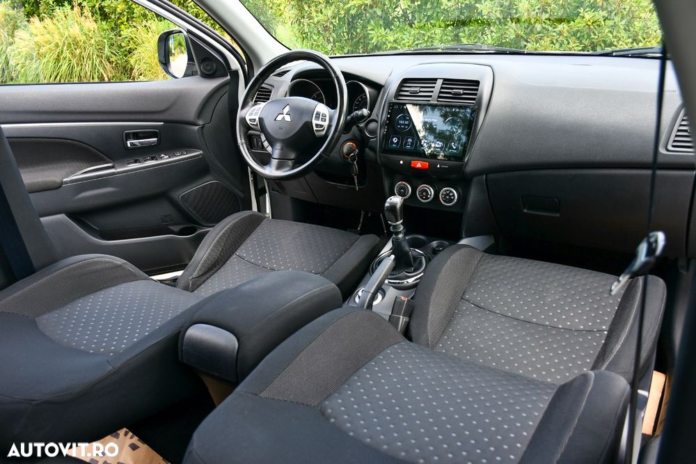 Mitsubishi ASX 1.8 DI-D 4WD Instyle - 17
