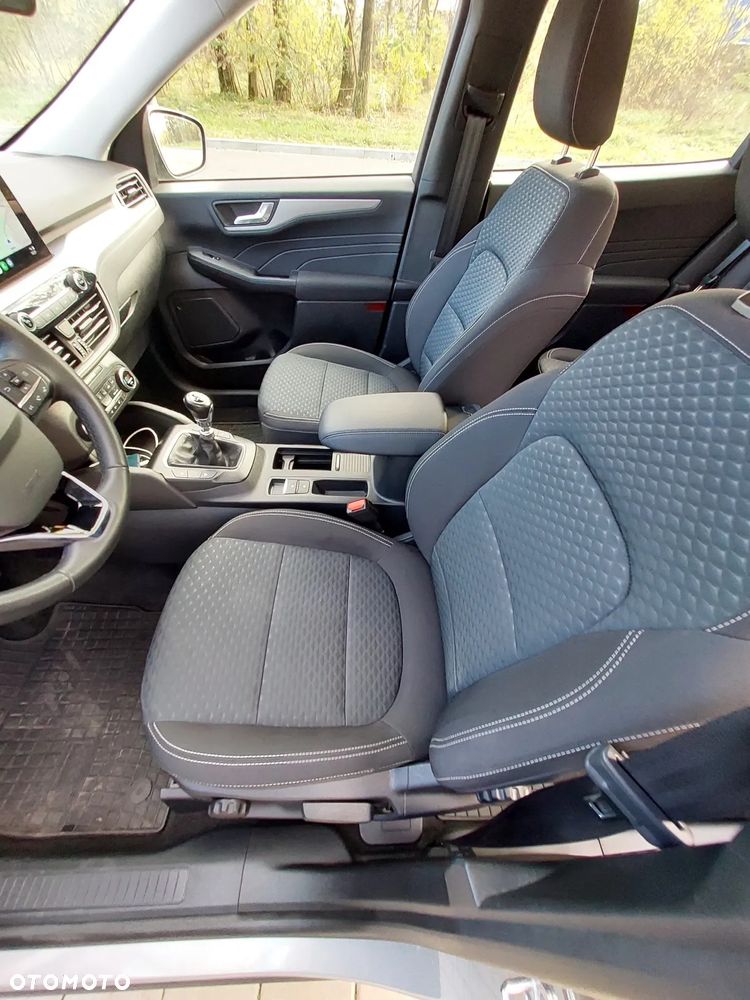 Ford Kuga 1.5 EcoBlue FWD Titanium - 21