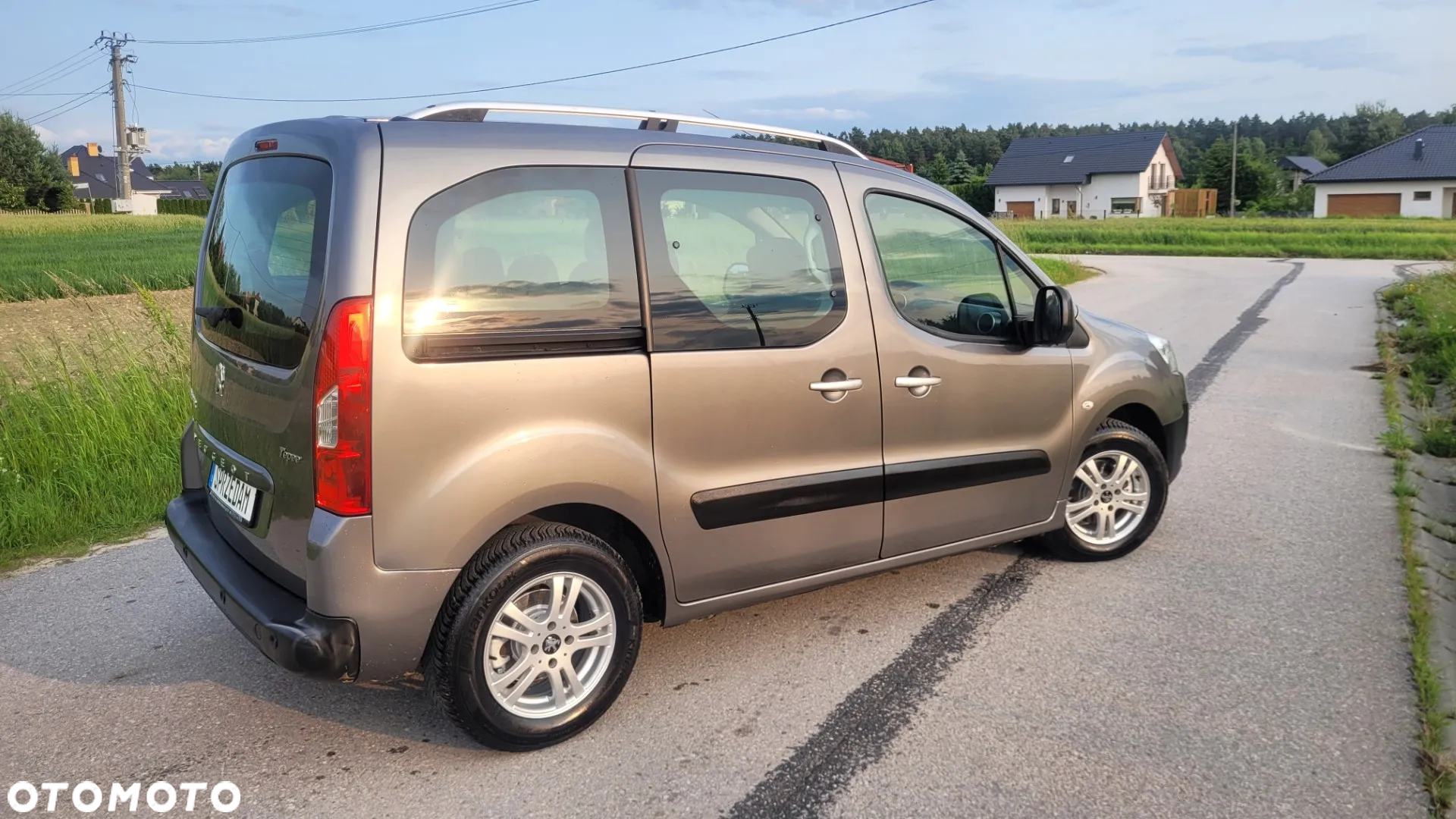 Peugeot Partner Tepee 110 Family - 3