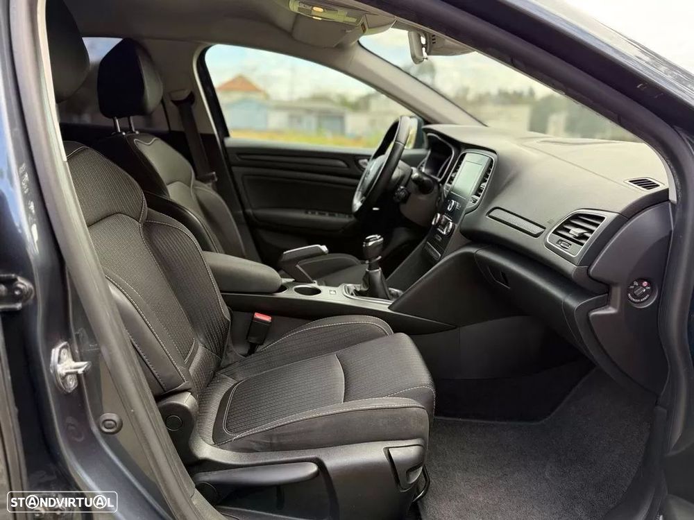 Renault Mégane 1.5 dCi Bose Edition J18 - 18