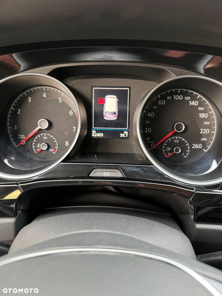 Volkswagen Touran 1.4 TSI BMT Highline DSG - 10