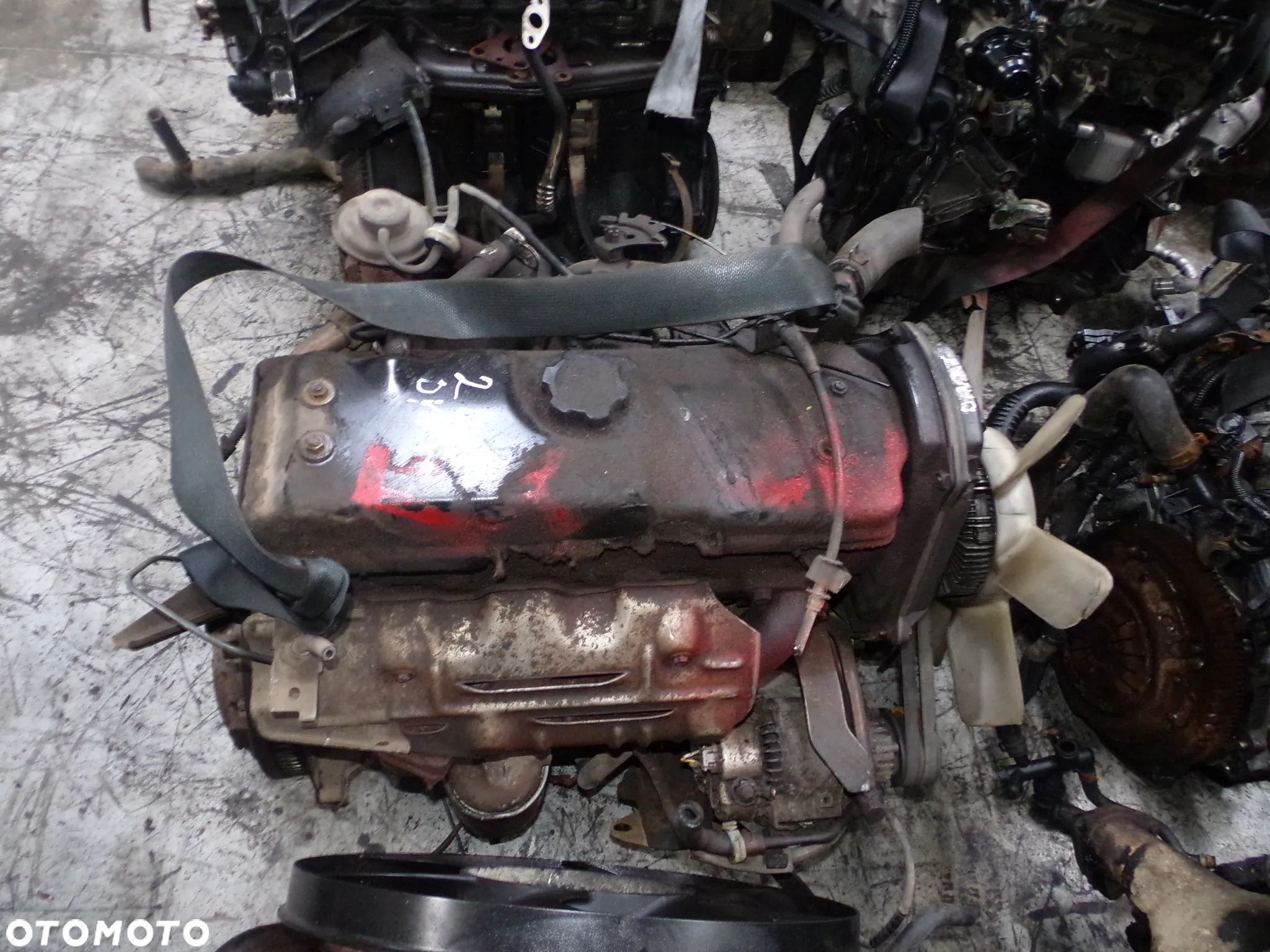 Kompletny silnik Toyota Dyna 2.4D 2.8D 2L - 1