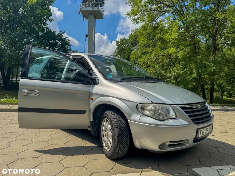 Chrysler Voyager - 11