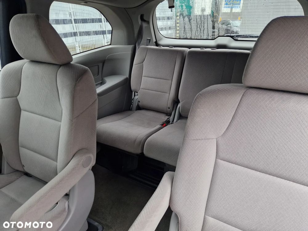 Honda Odyssey 3.5 EX - 11