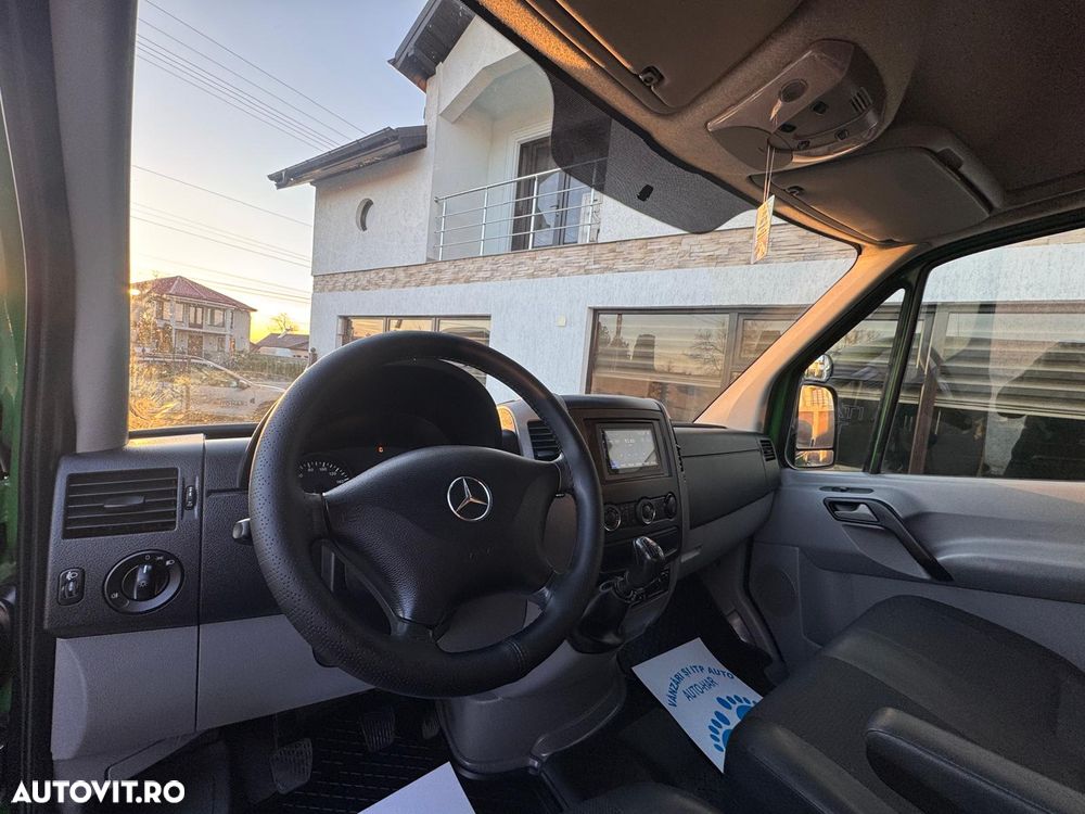 Mercedes-Benz Sprinter 519 - 11