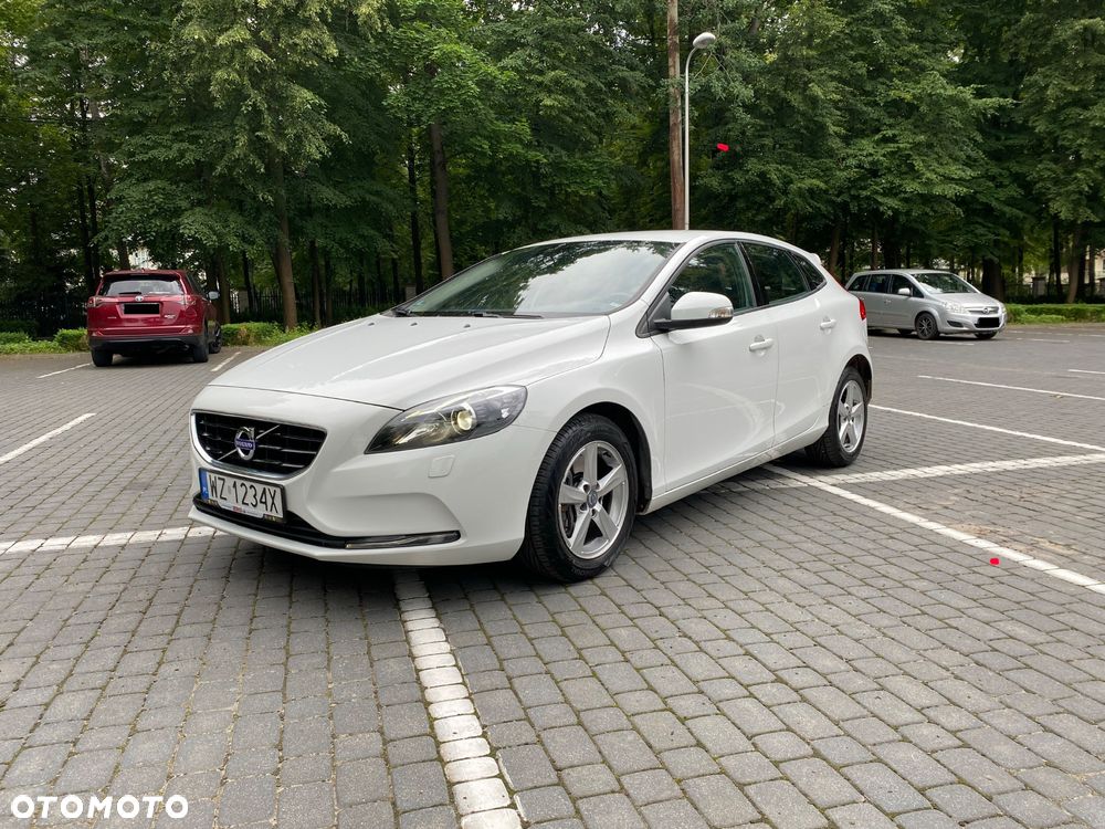 Volvo V40 D3 Drive-E Kinetic - 1