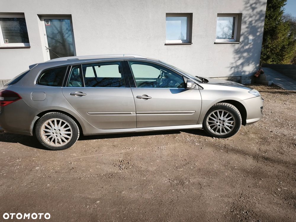 Renault Laguna ver-2-0-dci-black-edition - 4
