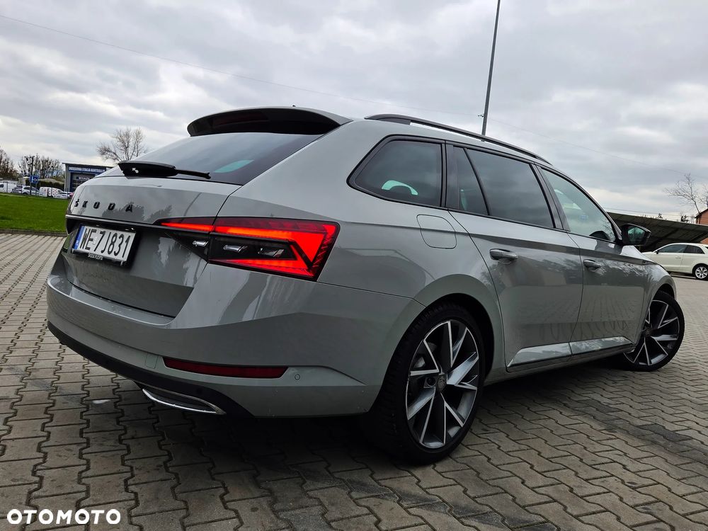 Skoda Superb 2.0 TDI SCR Sportline DSG - 30