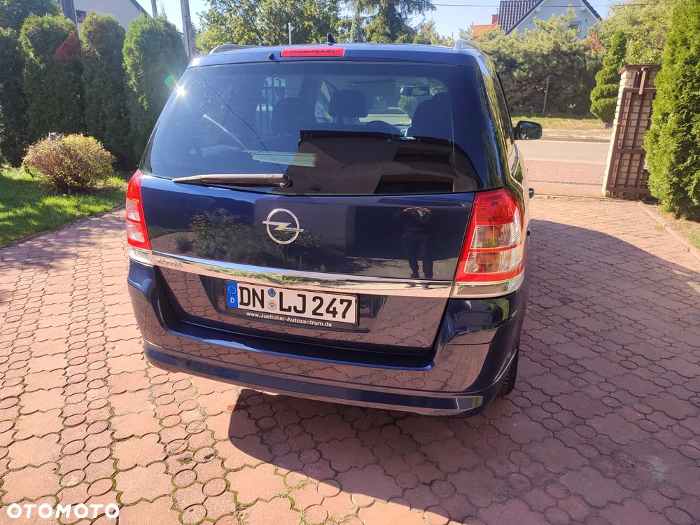 Opel Zafira - 7