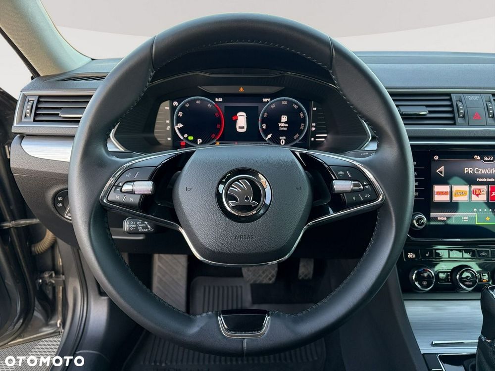 Skoda Superb 2.0 TDI DSG Ambition - 14