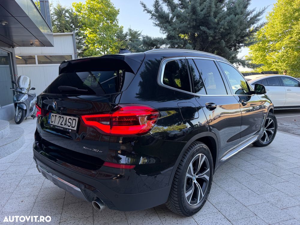 BMW X3 xDrive30e Aut. Luxury Line - 3