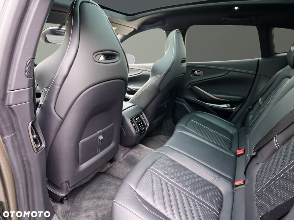 Aston Martin DBX707 - 11