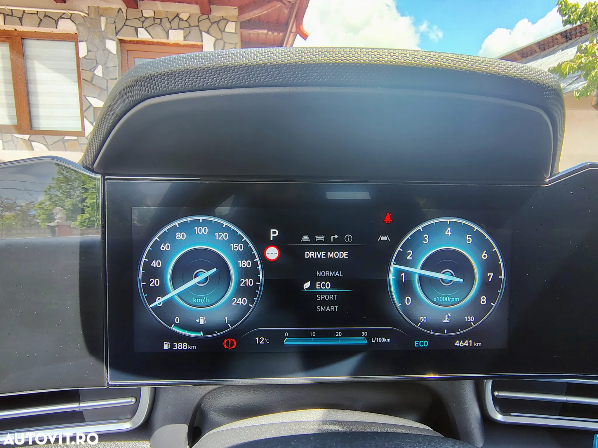 Hyundai Elantra 1.6 l 123 CP CVT Highway - 11