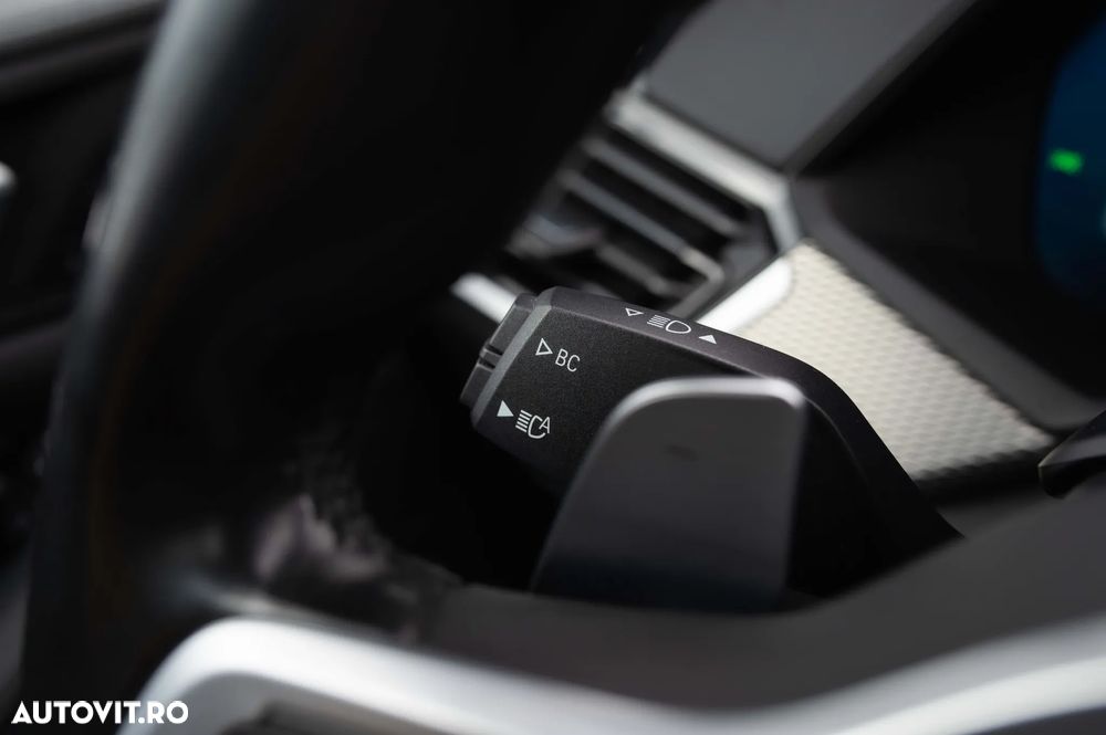 BMW X5 xDrive45e - 26