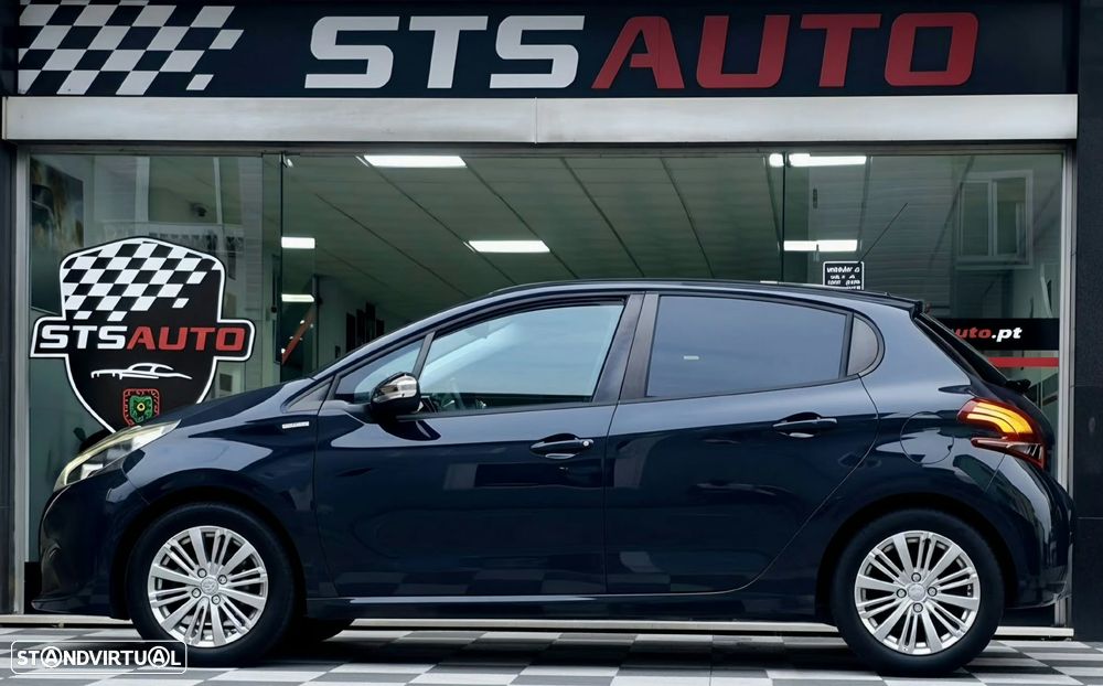 Peugeot 208 1.2 PureTech Style - 58