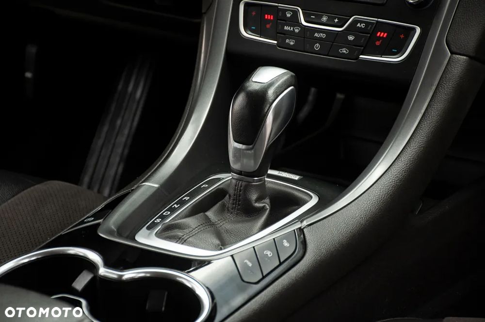 Ford Mondeo - 15
