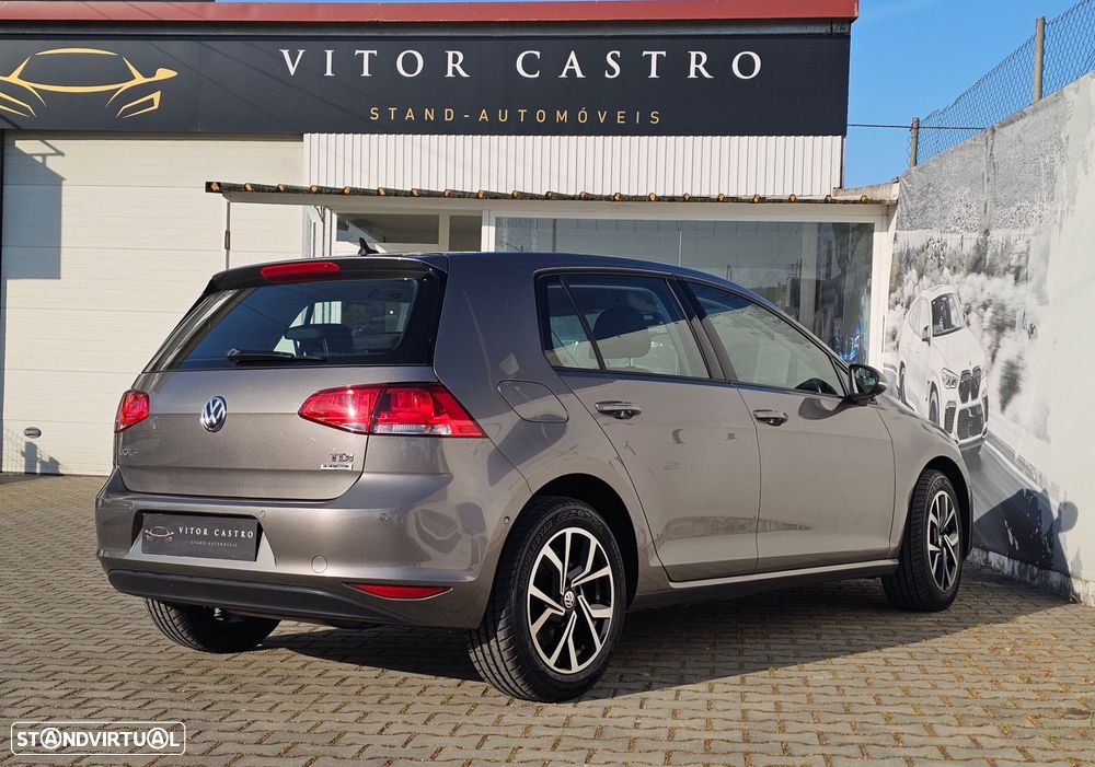 VW Golf 1.6 TDI Confortline - 6