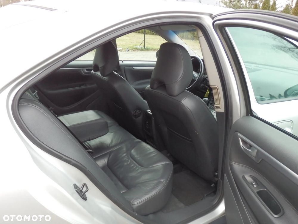 Volvo S60 D5 Momentum - 11