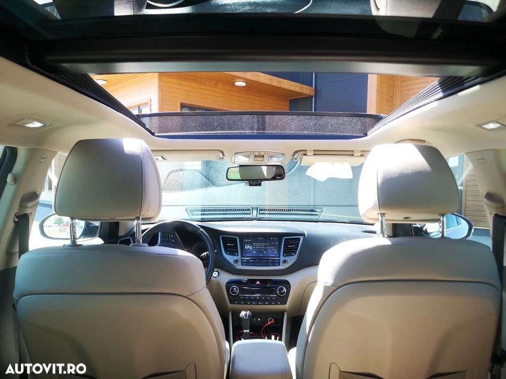 Hyundai Tucson 2.0 CRDI 4WD Automatik Premium - 18