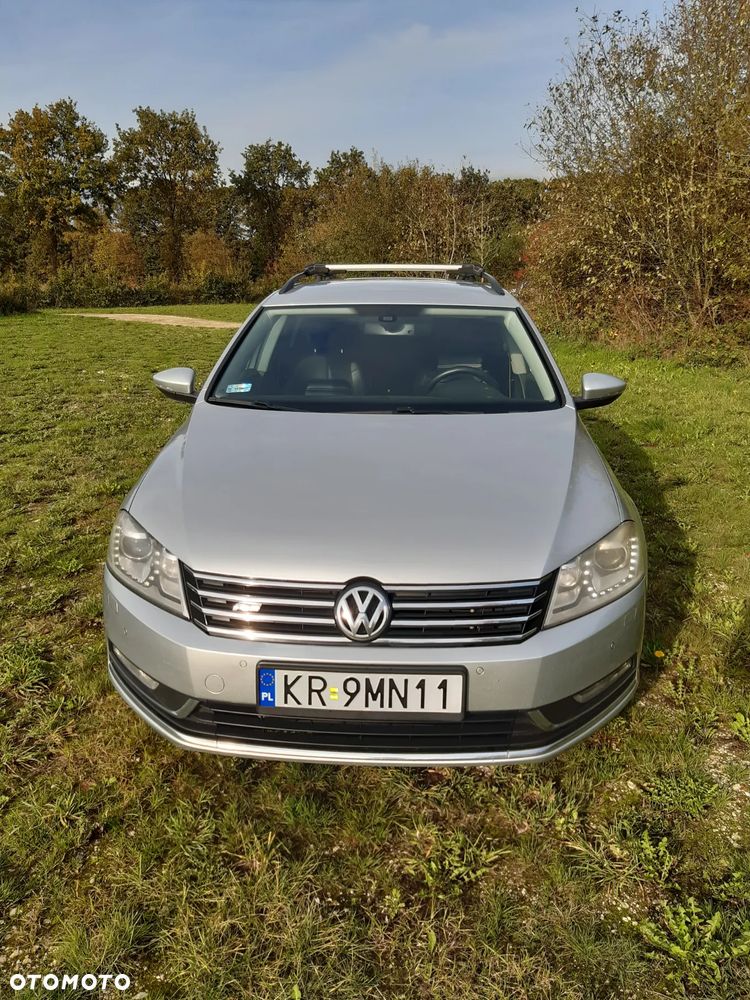 Volkswagen Passat 2.0 TDI Highline R-Style - 1