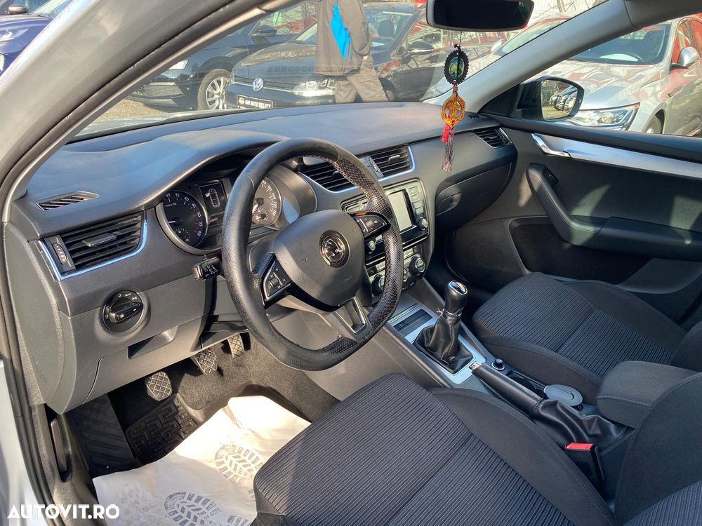 Skoda Octavia 1.6 TDI Style - 7