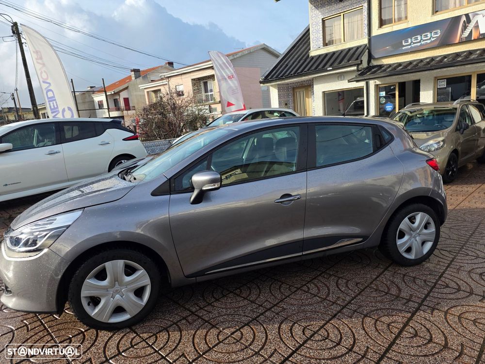 Renault Clio 1.5 dCi Limited EDition - 8
