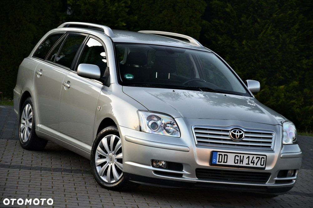 Toyota Avensis - 2