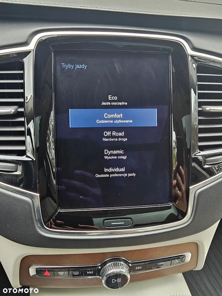 Volvo XC 90 T6 AWD Inscription 7os - 37