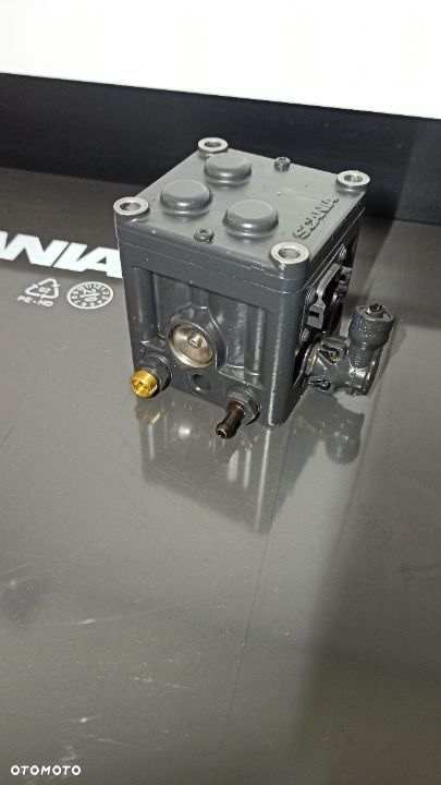 Oryginalny zaworów EGR V107 Scania 2642027 / 2447593 - 7