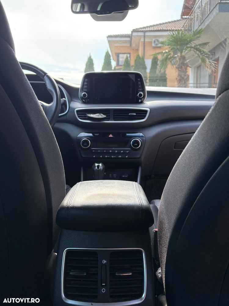 Hyundai Tucson 1.6 T-GDi 4WD 7DCT Premium - 11
