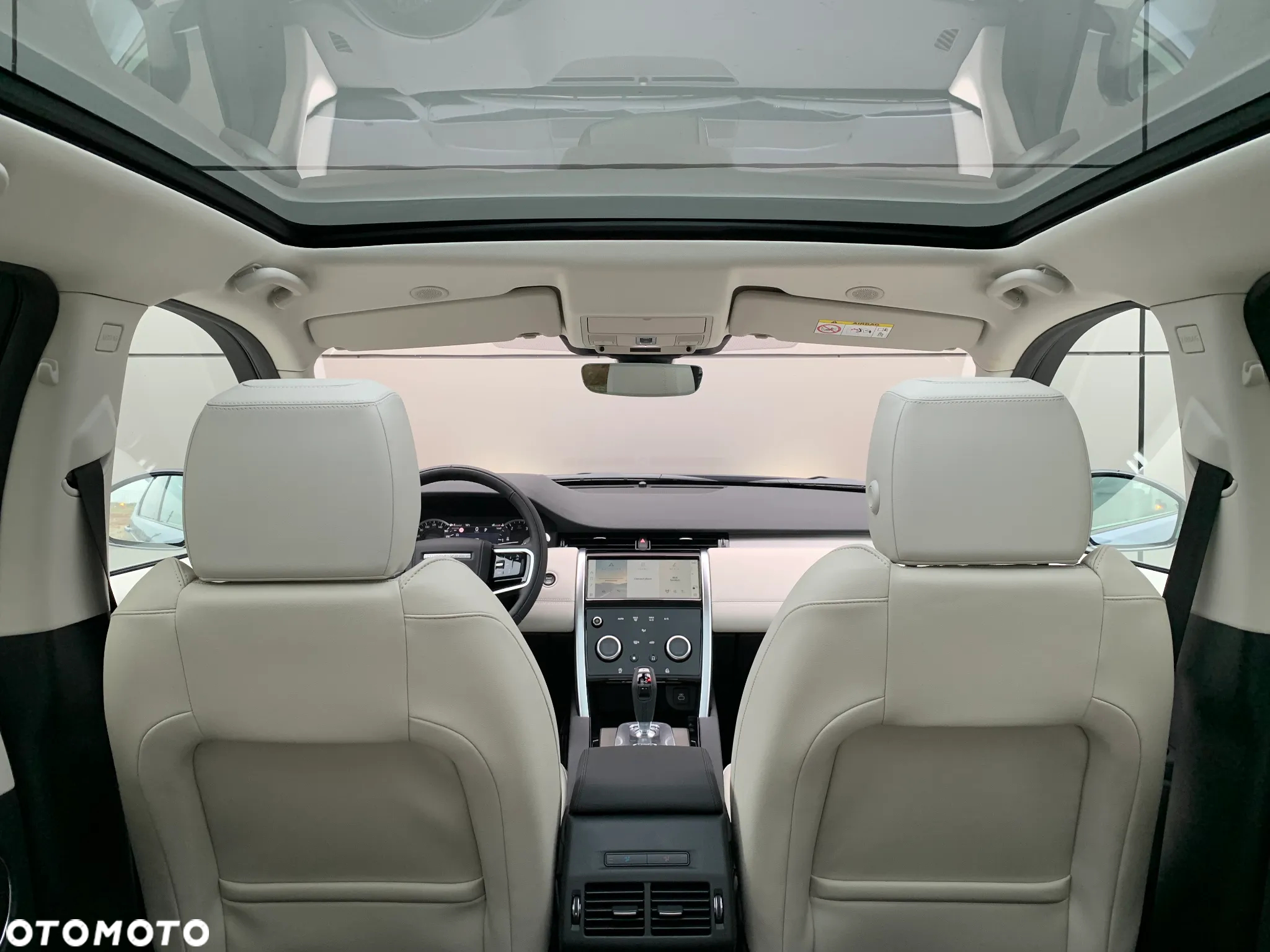 Land Rover Discovery Sport - 14