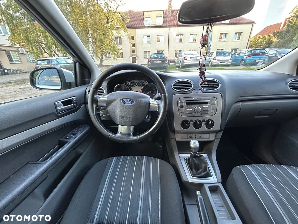Ford Focus - 7